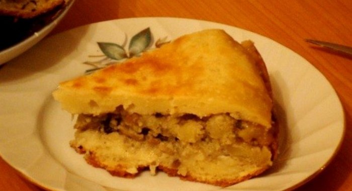 Пирог с грибами и картошкой в мультиварке
