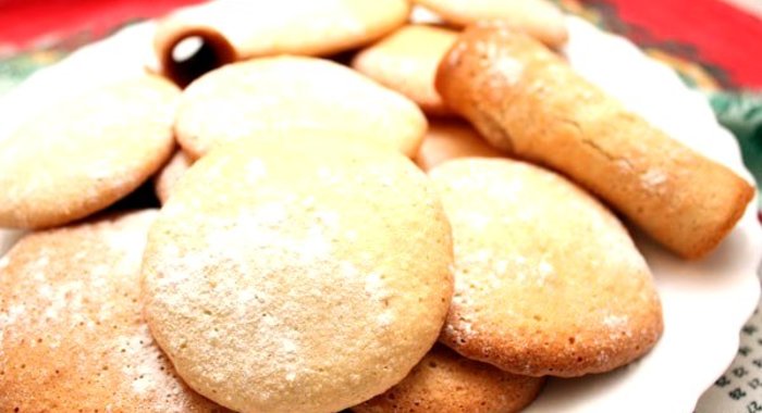 Воздушное миндальное печенье