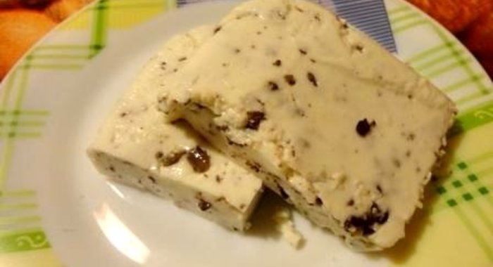 Сметанный торт с шоколадом