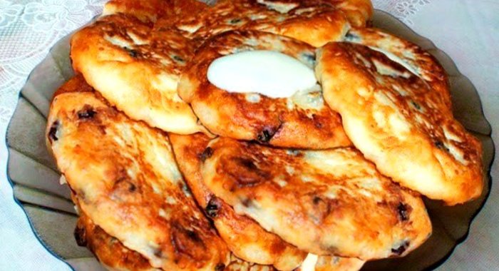 Творожные сырники с картофелем и изюмом