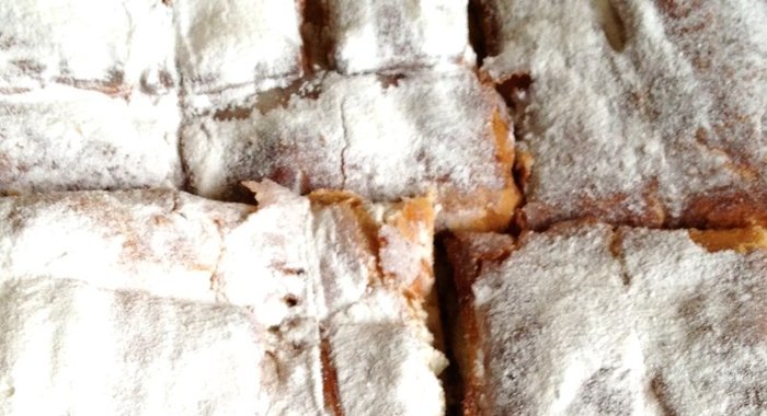 Яблочный штрудель с орехами