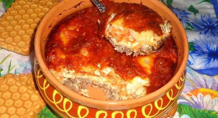 Запеканка из мясного фарша и овощей