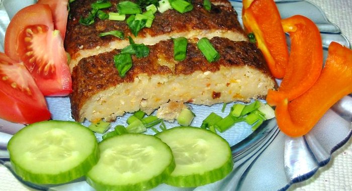 Мясной рулет со спагетти