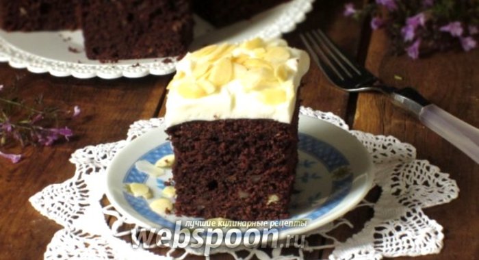 Шоколадный пирог с тыквой и миндалём