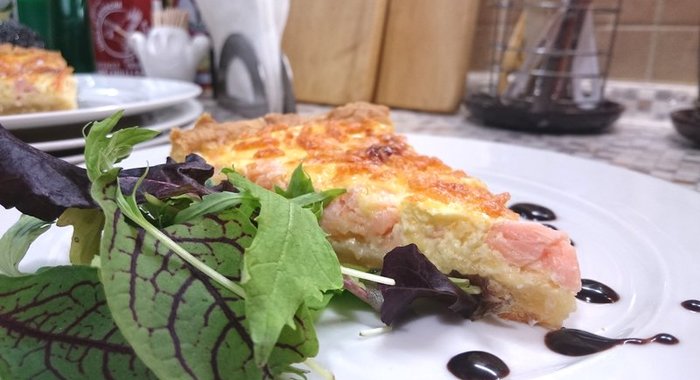 Киш лорен с слабосоленым лососем