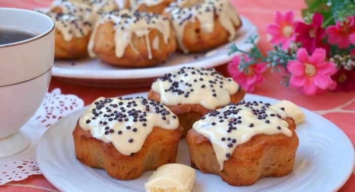 Кексы с курагой и коньяком