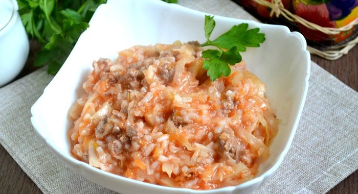 Ленивые голубцы под соусом