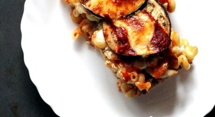 Запеканка c помидорами, баклажанами и сыром