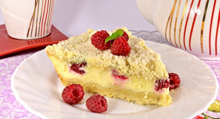 Королевская ватрушка с малиной