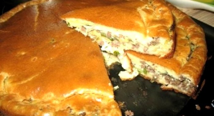Пирог с мясом и капустой