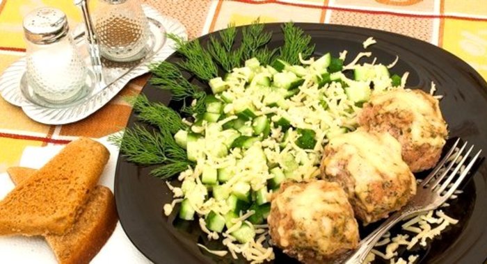 Котлеты под соусом в духовке