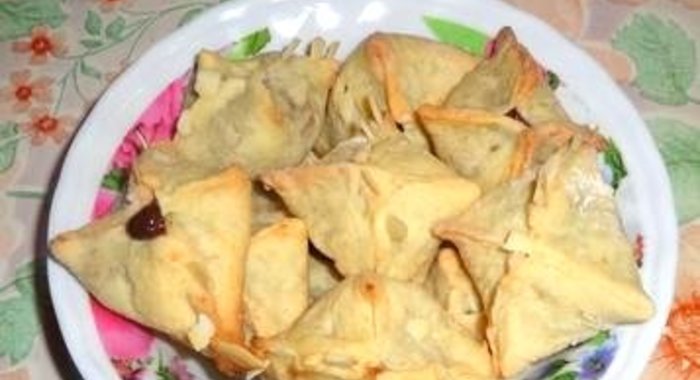 Печенье с шоколадной начинкой