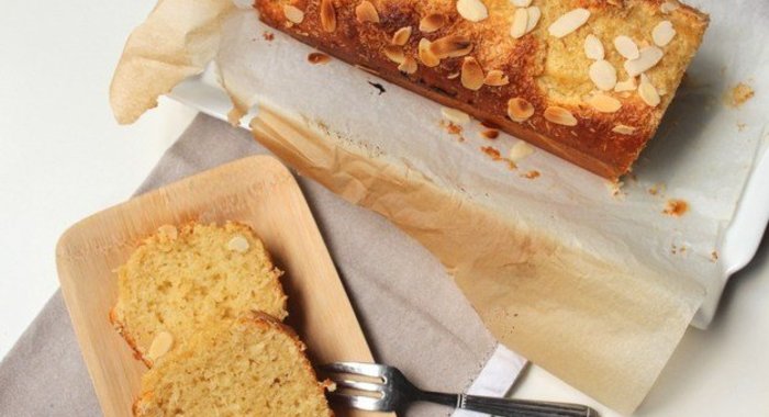 Йогуртовый кекс с кокосом