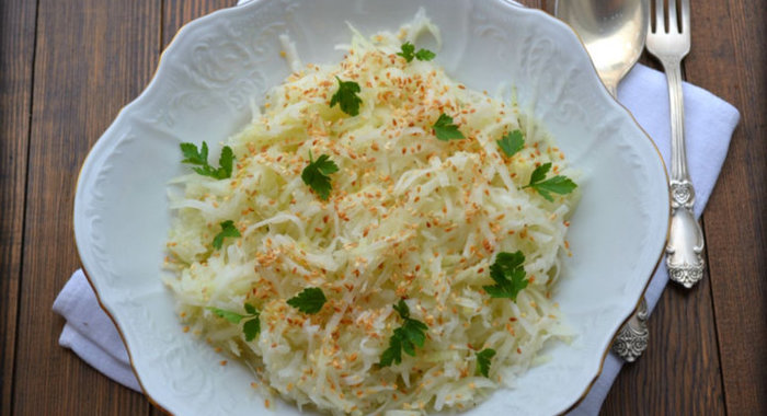 Салат из кольраби