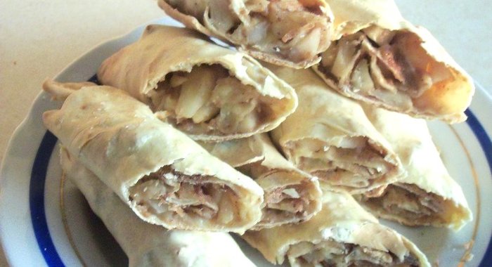 Вертута с яблоками и корицей