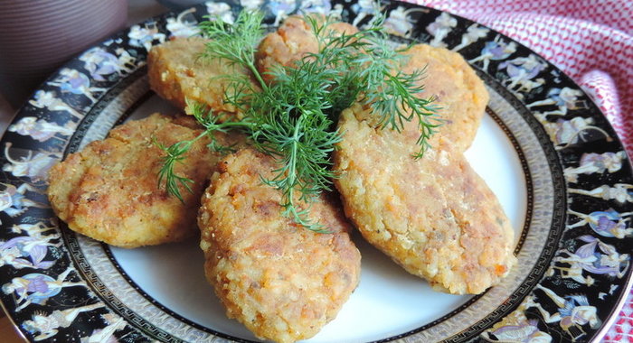 Рисово-рыбные котлеты