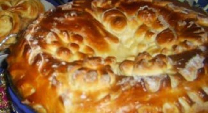 Пирог со сливами