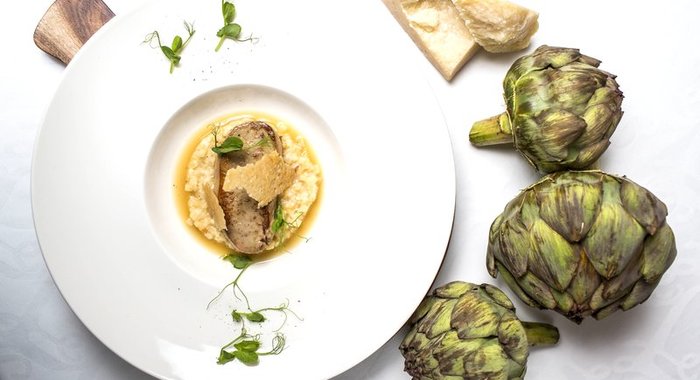 Ризотто из корня сельдерея с утиной фуа-гра и бульоном