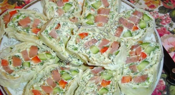 Рулет из лаваша с горбушей