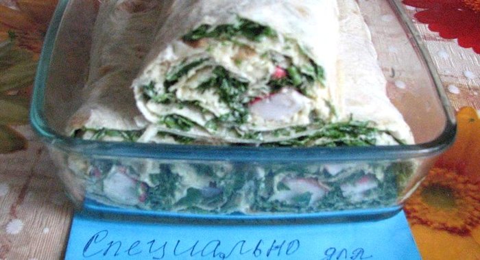 Рулет из лаваша и крабовых палочек