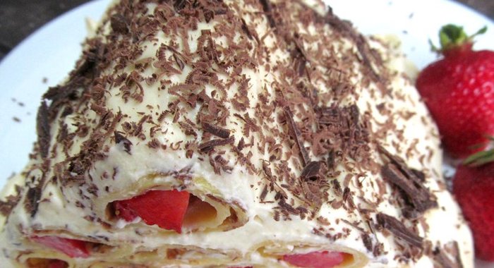 Торт Монастырская изба из блинов