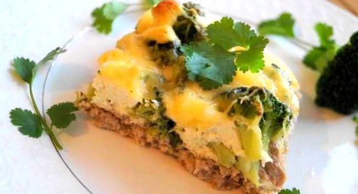 Запеканка из мяса и брокколи