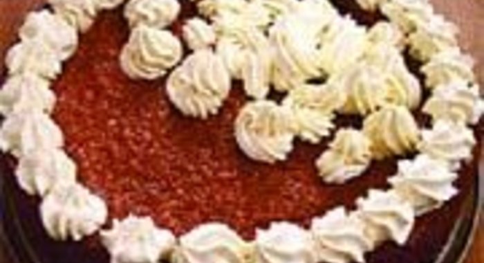 Шоколадный торт с грецкими орехами