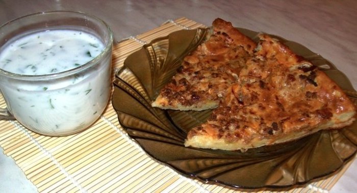 Мясной пирог с перцем чили