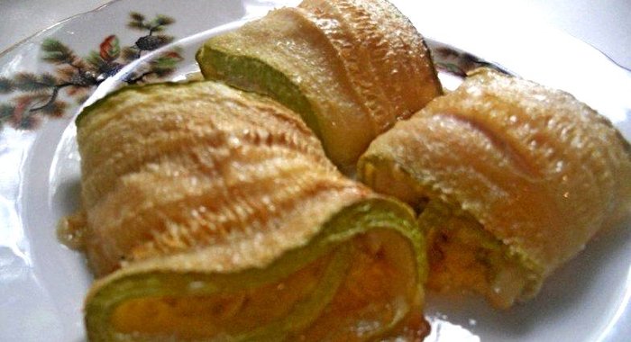 Рулетики из кабачков