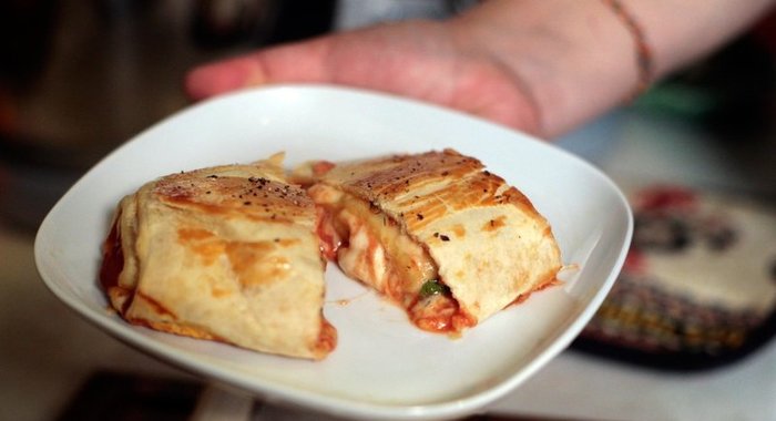 Пицца-рулет