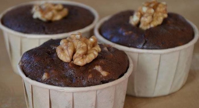 Кофейно-шоколадные кексы с орехами