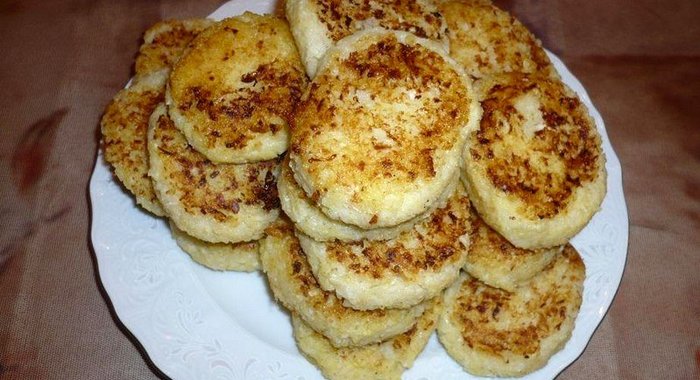 Постные пшенные котлеты