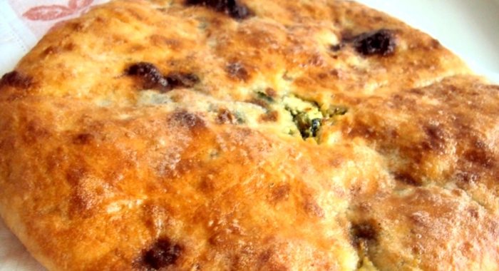 Пирог с адыгейским сыром