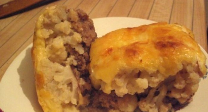 Запеканка с цветной капустой и фаршем