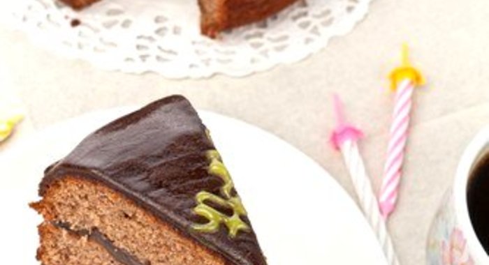 Торт из ржаных сухарей с шоколадным кремом