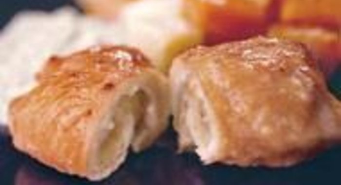 Рулетики из индейки с яблочным пюре и овощным гарниром