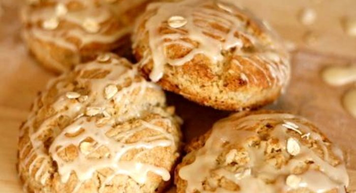 Овсяное печенье с кленовой глазурью