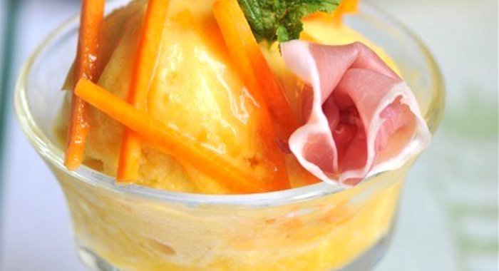 Дынный сорбет с прошутто ди парма