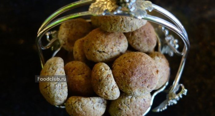 Миндальное печенье с мускатным орехом и ванилью