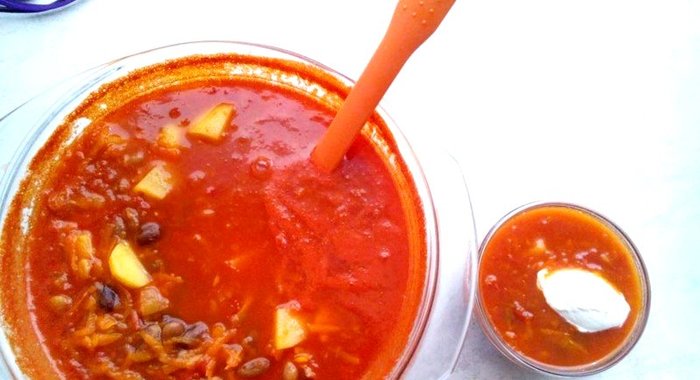 Фасолевый суп с томатами