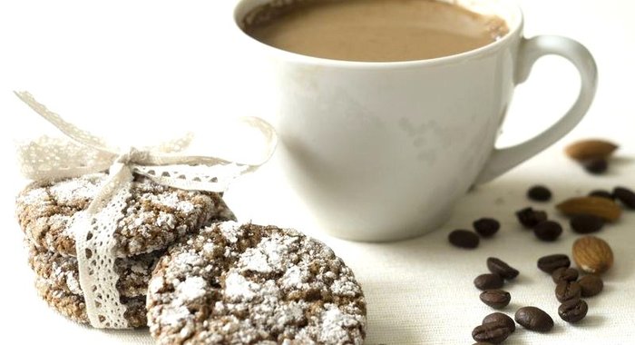 Мятое печенье в сахарной пудре