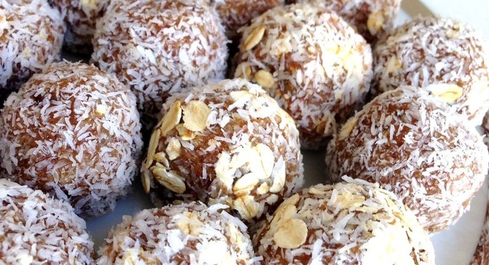 Шарики из фиников