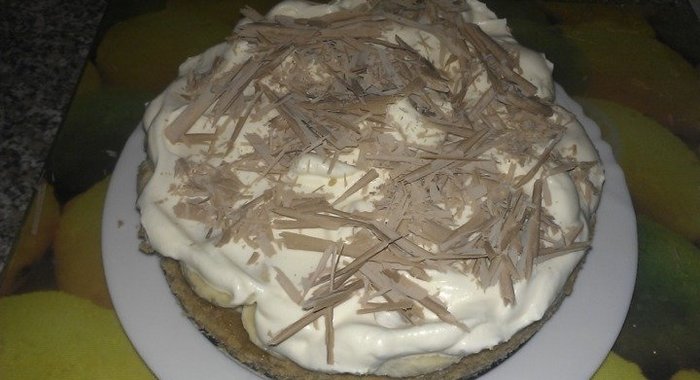 Торт банановый со сливками