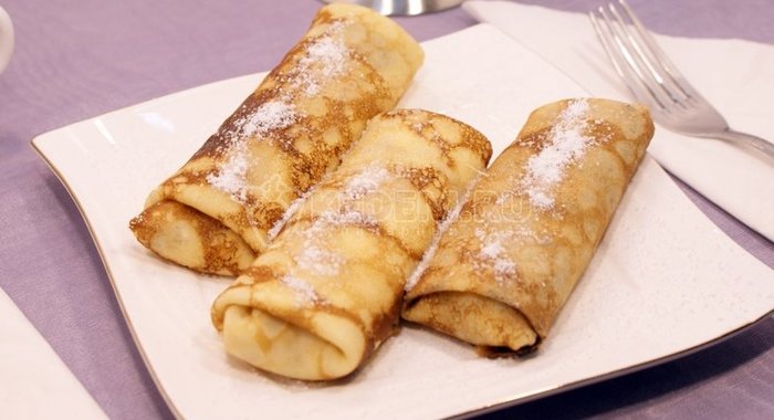 Блинчики с творогом и изюмом