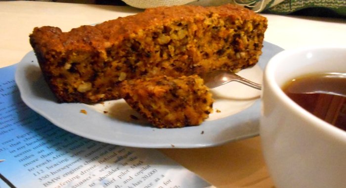 Морковный пирог с орехами