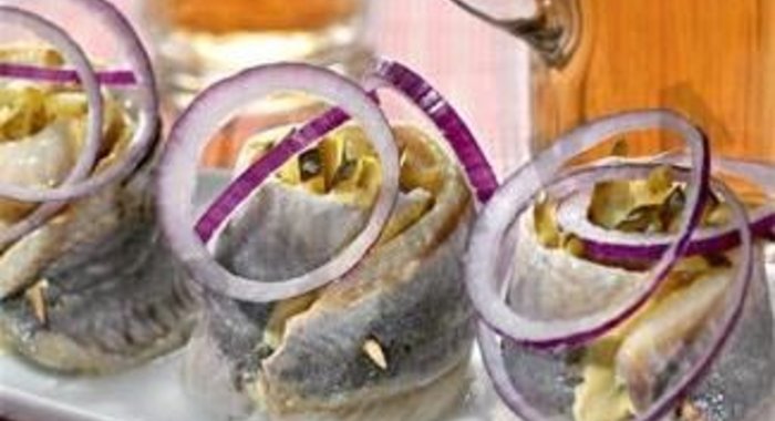 Рольмопсы - рулетики из сельди