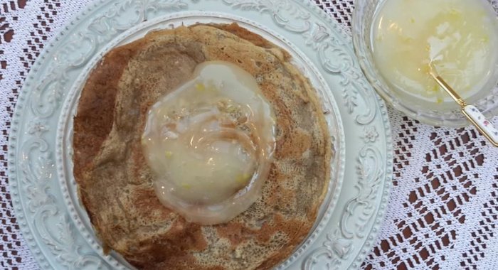 Веганские блины с веганским лимонным кремом