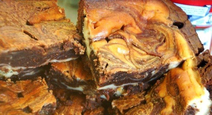 Мраморные брауни со сливочным сыром