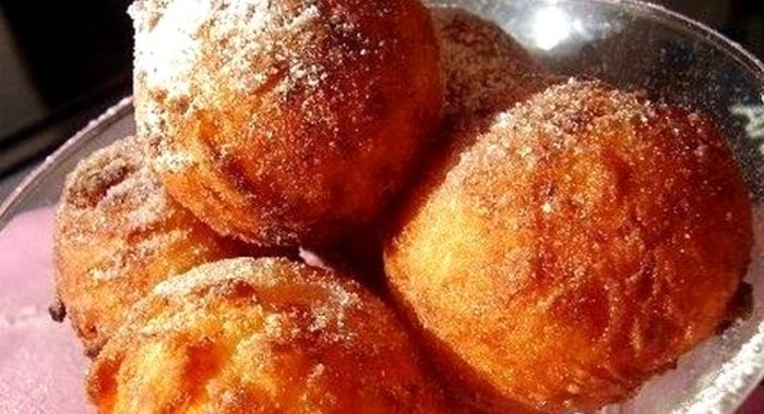 Сырные пончики