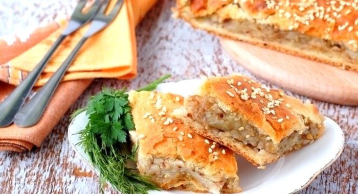 Постный пирог с картофелем и гречкой